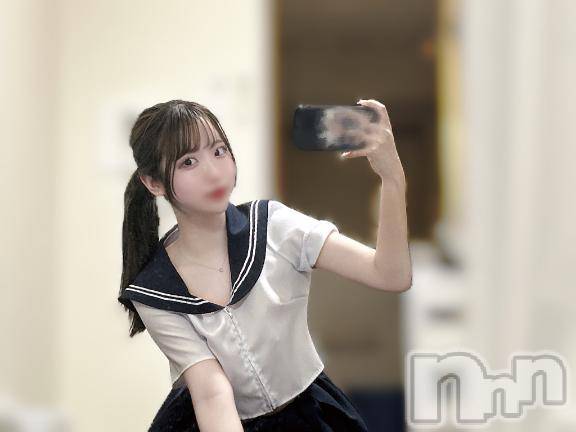 長岡デリヘル純・無垢(ジュンムク)うな(20)の2025年8月14日写メブログ「放課後、教室で二人きり」