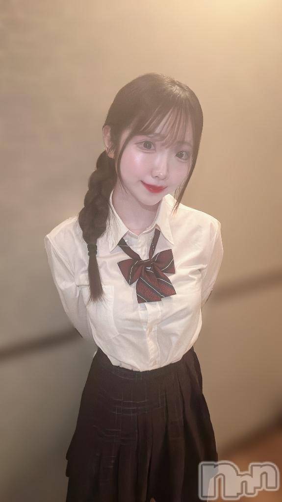 長岡デリヘル純・無垢(ジュンムク)うな(20)の2025年10月2日写メブログ「制服の中、覗いてみる？」