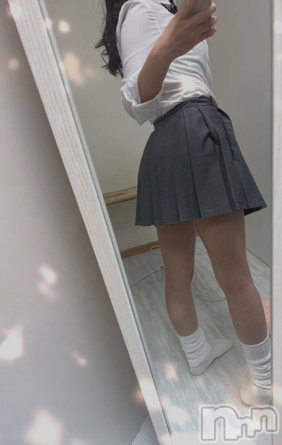 新潟デリヘル新潟デリヘル倶楽部(ニイガタデリヘルクラブ)りの(23)の2024年12月28日写メブログ「出勤中🫥」
