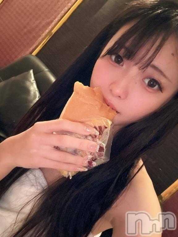 上越デリヘルRICHARD（リシャール）(リシャール) 麻美かんな(21)の1月4日写メブログ「新潟の美味しいパン🍞✨」