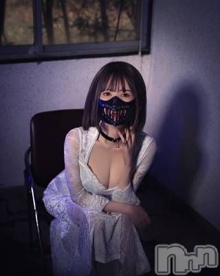 体験S嬢 真珠(25) 身長167cm、スリーサイズB100(G以上).W57.H85。長野風俗エステ salon Ajna(サロンアジュナ)在籍。
