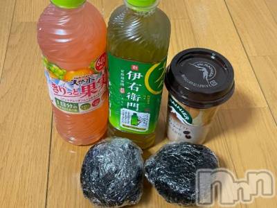 上越デリヘル HONEY(ハニー) りほ(♪♪)(29)の1月31日写メブログ「誘惑されてる」