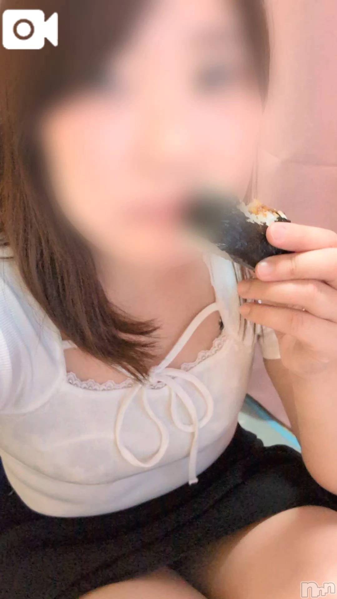新潟ぽっちゃり新潟市鳥屋野潟ちゃんこ(ニイガタシトヤノガタチャンコ)さやか(25)の2025年9月9日写メブログ「おっきいの頬張る瞬間♡」