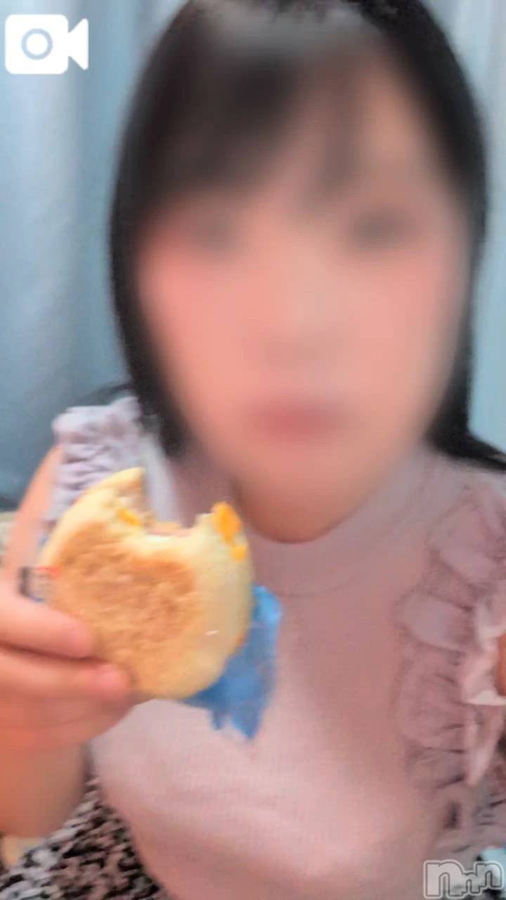 新潟デリヘル新潟市鳥屋野潟ちゃんこ(ニイガタシトヤノガタチャンコ)さやか(25)の2026年6月28日写メブログ「(動画)よく食べる子は性欲強いらしい」