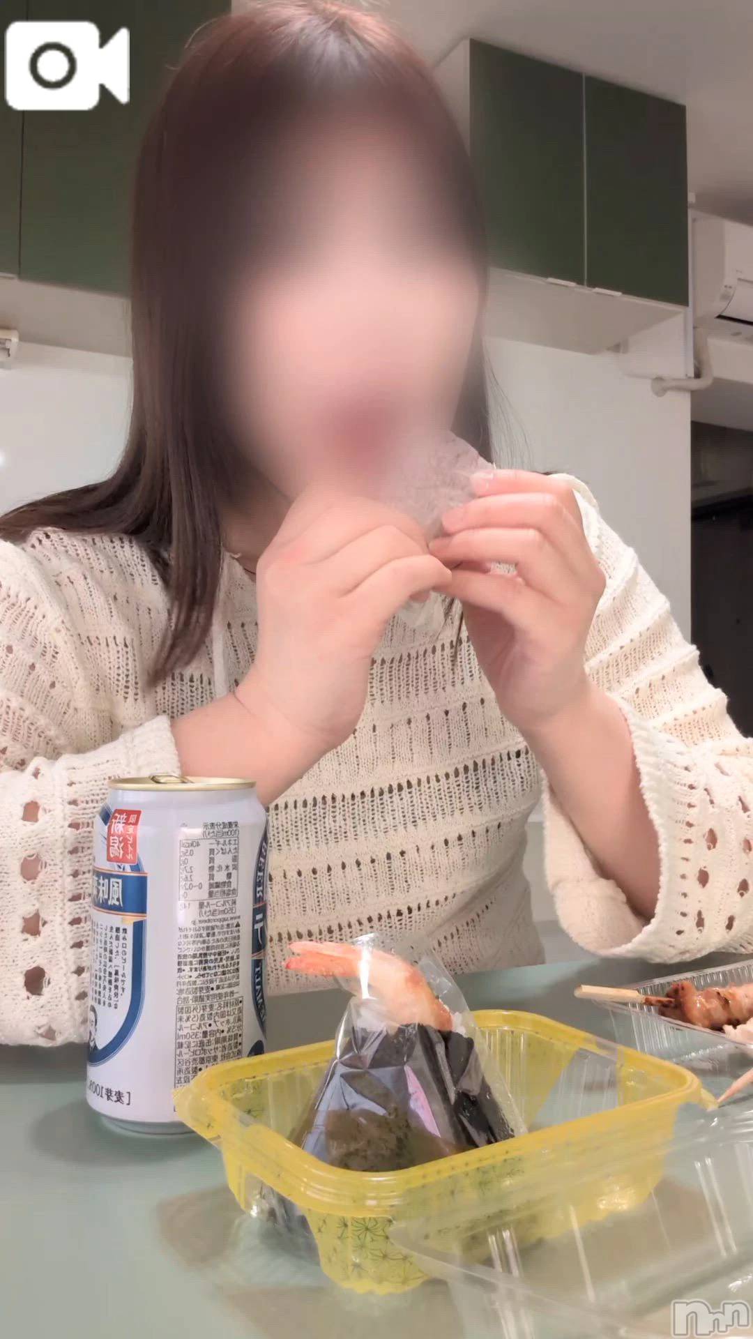 新潟デリヘル新潟市鳥屋野潟ちゃんこ(ニイガタシトヤノガタチャンコ)さやか(28)の2026年10月23日写メブログ「🎥おはよ～ﾓｸﾞﾓｸﾞ」