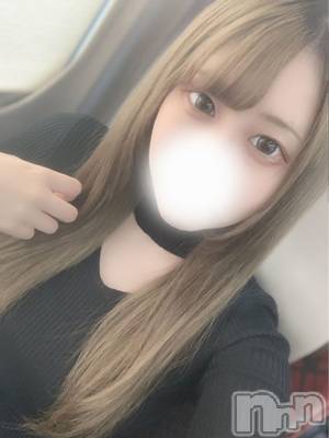 美奈川あず(24) 身長162cm、スリーサイズB88(F).W57.H85。上越デリヘル RICHARD（リシャール）在籍。