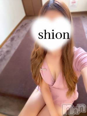 見ないで