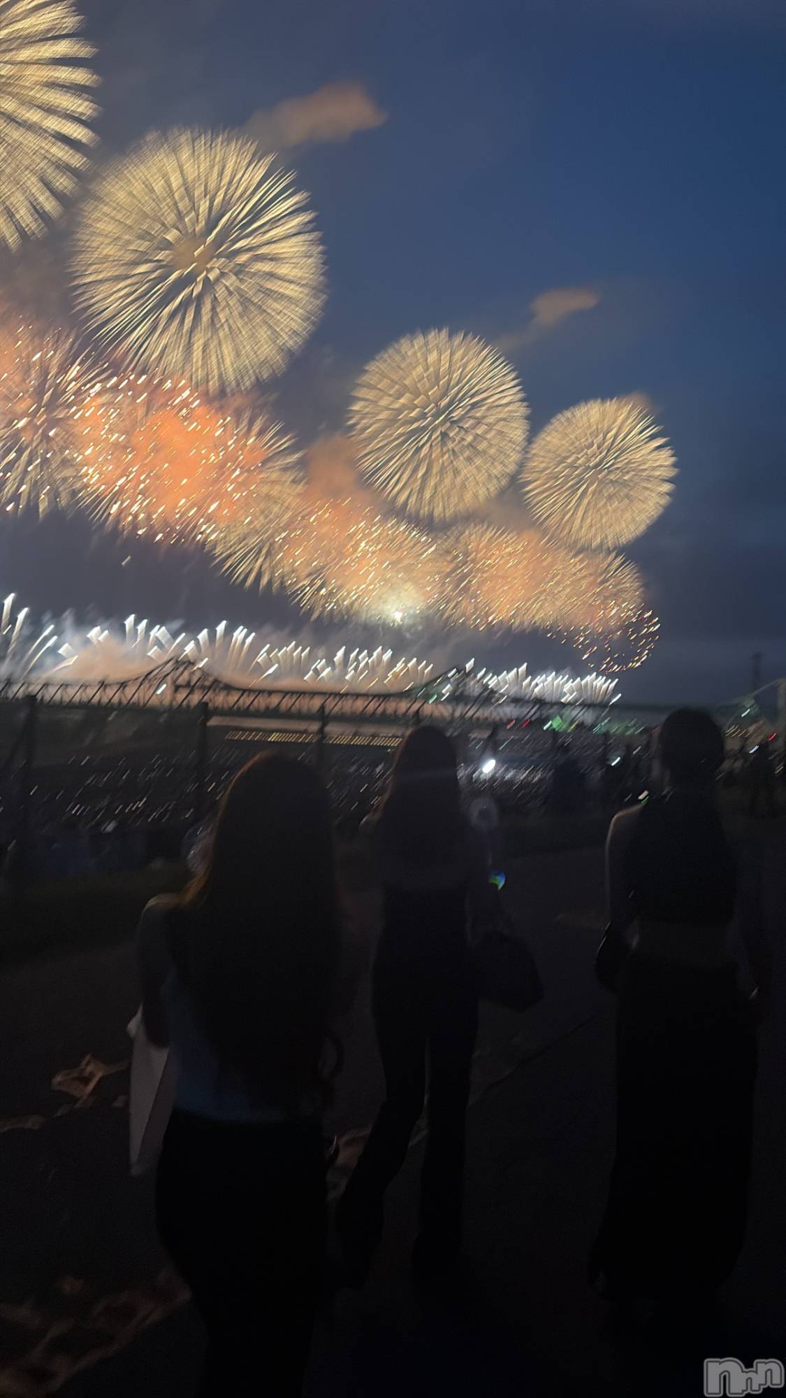 �����������Х��顦�����Lounge M(�饦�󥸥���) ��2026ǯ8��7���̥�֥�����Ĺ���ֲ�🎆��