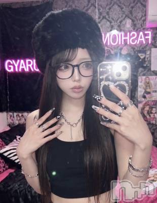 ��������ˤ��륭��Х��顦����֡�Lounge M(�饦�󥸥���)�פΥ��㥹�ȡ֥⥫�פξҲ����