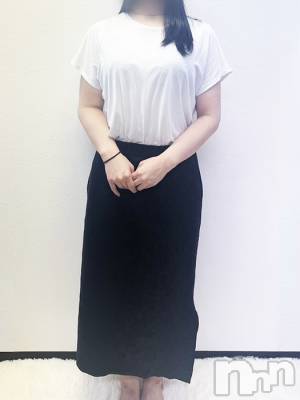 こはく(30) 身長166cm、スリーサイズB86(C).W57.H88。長岡人妻デリヘル 人妻楼　長岡店(ヒトヅマロウ　ナガオカテン)在籍。