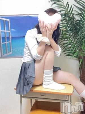 りの(23) 身長154cm、スリーサイズB84(C).W57.H85。三条デリヘル 新潟デリヘル倶楽部　三条店(ニイガタデリヘルクラブ　サンジョウテン)在籍。