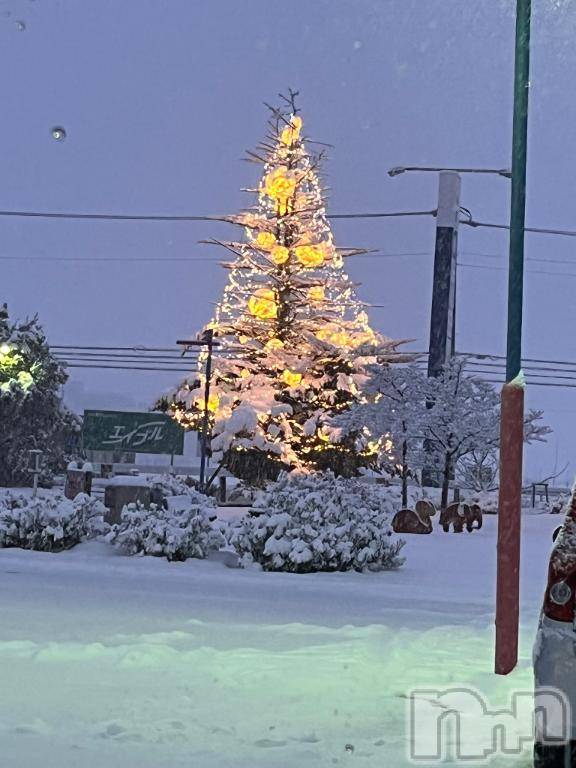 松本発デリヘル松本人妻隊(マツモトヒトヅマタイ) あゆむ(33)の12月22日写メブログ「30代のイベント開催✨」