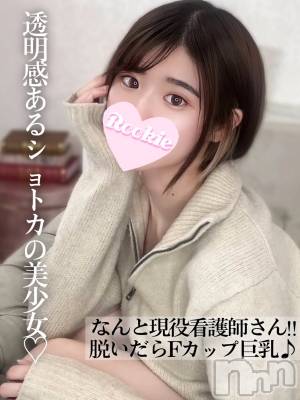 みくに(22) 身長163cm、スリーサイズB88(F).W56.H85。長岡デリヘル ROOKIE(ルーキー)在籍。