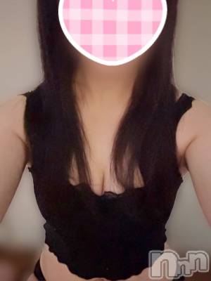 まり(18) 身長160cm、スリーサイズB86(D).W56.H86。新潟風俗エステ Melt(メルト)在籍。