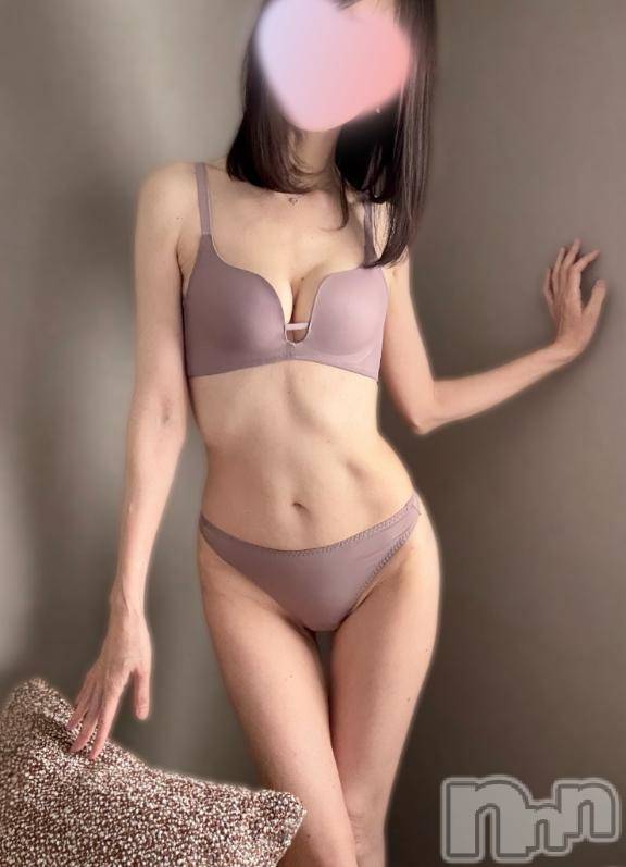 新潟人妻デリヘル新潟人妻　2nd Wife(セカンドワイフ) 体験。えみ奥様(45)の6月1日写メブログ「おはようございます✧︎*。」