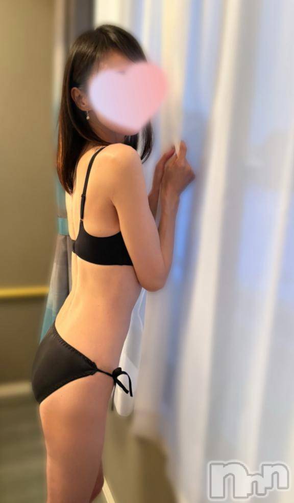 新潟人妻デリヘル新潟人妻　2nd Wife(セカンドワイフ)体験。えみ奥様(45)の2025年2月12日写メブログ「チャット✧︎*。」