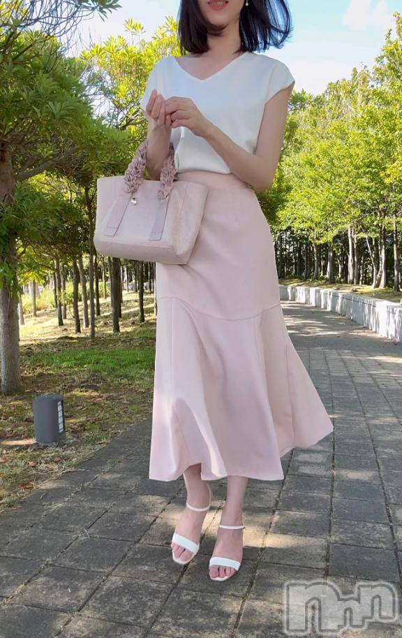新潟人妻デリヘル新潟人妻　2nd Wife(セカンドワイフ)体験。えみ奥様(45)の2025年7月24日写メブログ「とけないでね💦」