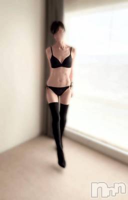 新潟人妻デリヘル 新潟人妻　2nd Wife(セカンドワイフ) 体験。えみ奥様(45)の1月31日写メブログ「ど～しよ～😔」