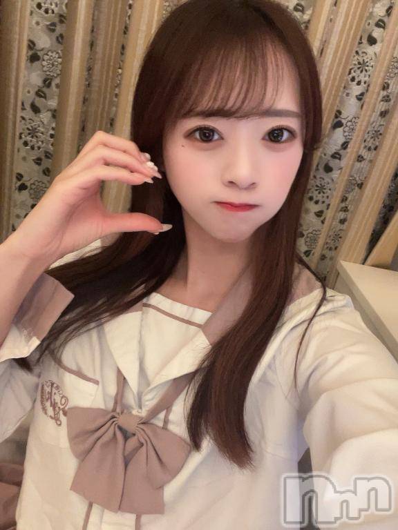 長岡デリヘル純・無垢(ジュンムク)あおば(22)の2025年1月18日写メブログ「なにする？🫣」