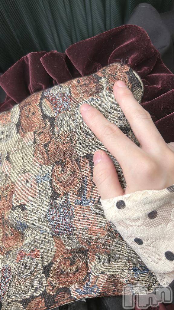 新潟ソープ新潟バニーコレクション(ニイガタバニーコレクション)スミレ(23)の2025年12月3日写メブログ「旅行✈️🎵してました～🥰」