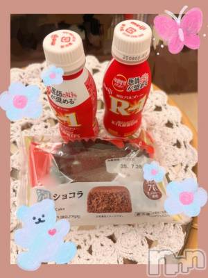 新潟ソープ 新潟バニーコレクション(ニイガタバニーコレクション) スミレ(23)の8月5日写メブログ「🍦💪🏋️‍♀️お土産🛍️お礼日記🍦🍫·˚ˎˊ˗」