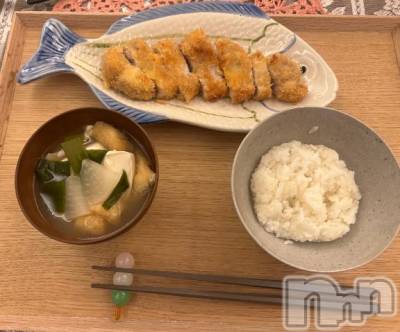 新潟ソープ 新潟バニーコレクション(ニイガタバニーコレクション) スミレ(23)の6月3日写メブログ「ご飯食べました～❓」