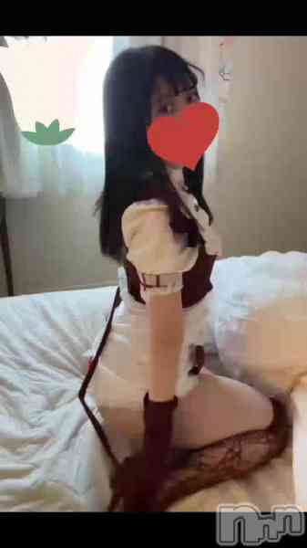 スミレの動画 今日の衣装はこれ～‼️