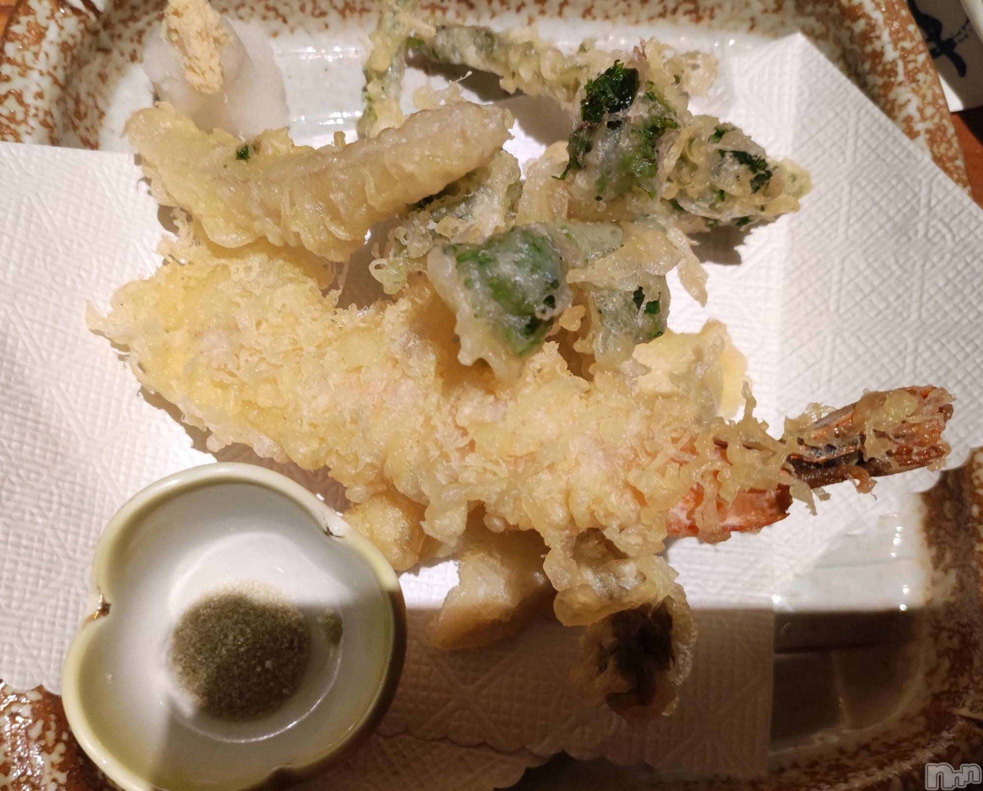 三条ぽっちゃり新潟三条燕ちゃんこ(ニイガタサンジョウツバメチャンコ)このみ(45)の2025年4月18日写メブログ「アクアホテル 2634号室のお兄様へ？」