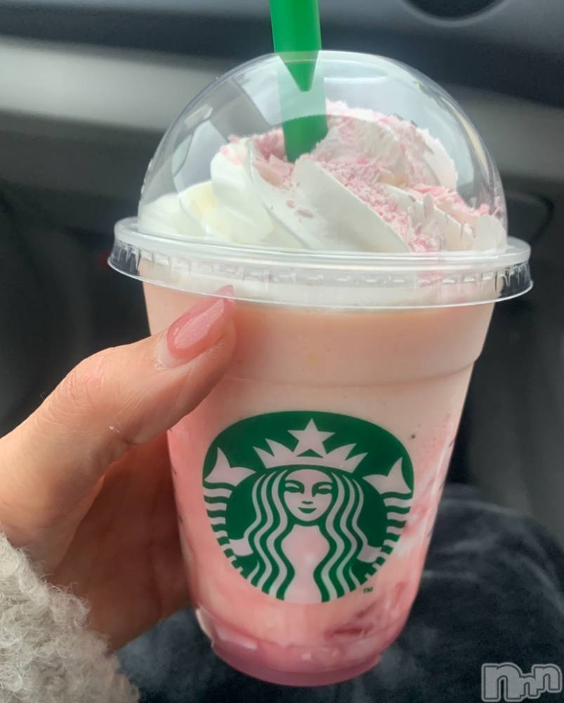 �����������Х��顦����ֽϽ�����Х��� Lips(���奯���祭��Х����åץ�) ���ߤ�2��20���̥�֥����֤��ߤǤ�🩷��