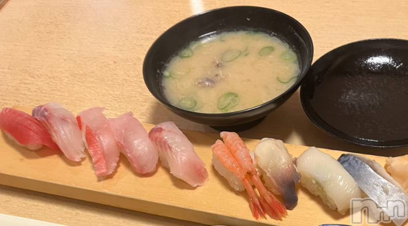 �����������Х��顦����ֽϽ�����Х��� Lips(���奯���祭��Х����åץ�) ��2026ǯ3��7���̥�֥����֤��ߤǤ�🧡��