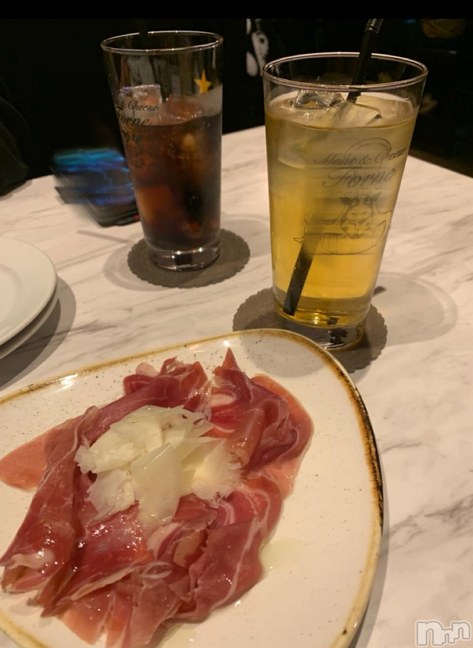 �����������Х��顦����ֽϽ�����Х��� Lips(���奯���祭��Х����åץ�) ��2026ǯ4��3���̥�֥����֤��ߤǤ�💛��