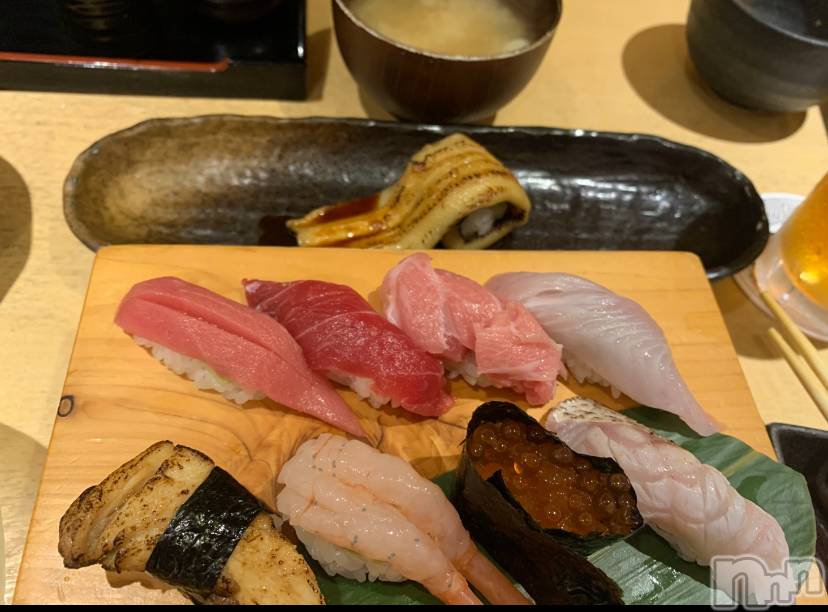 �����������Х��顦����ֽϽ�����Х��� Lips(���奯���祭��Х����åץ�) ��2026ǯ9��16���̥�֥����֤��ߤǤ�💛��