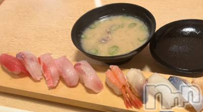 �����������Х��顦����ֽϽ�����Х��� Lips(���奯���祭��Х����åץ�) ���ߤ�3��7���̥�֥����֤��ߤǤ�🧡��