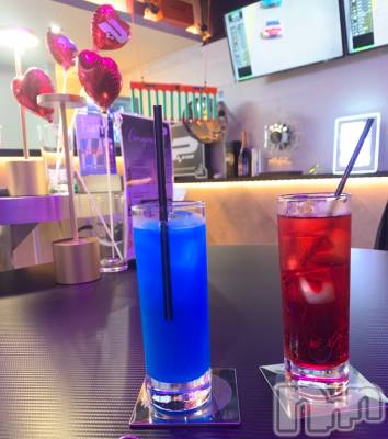 �����������Х��顦����ֽϽ�����Х��� Lips(���奯���祭��Х����åץ�) ���ߤ�4��7���̥�֥����֤��ߤǤ�💛��