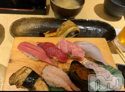 �����������Х��顦����ֽϽ�����Х��� Lips(���奯���祭��Х����åץ�) ���ߤ�9��16���̥�֥����֤��ߤǤ�💛��
