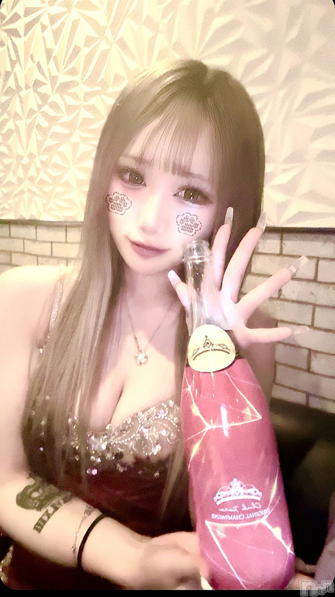 ƲХ顦clubTiara(ƥ) 2025ǯ1122̥֥֤