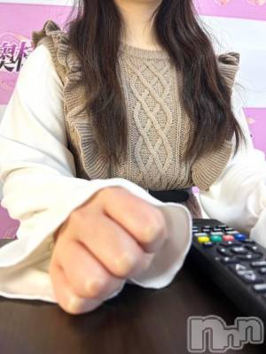 長岡デリヘル 奥様特急 長岡店(オクサマトッキュウナガオカテン) あいこ(26)の3月28日写メブログ「新しいワンピースだよん( ✌︎'ω')✌︎」