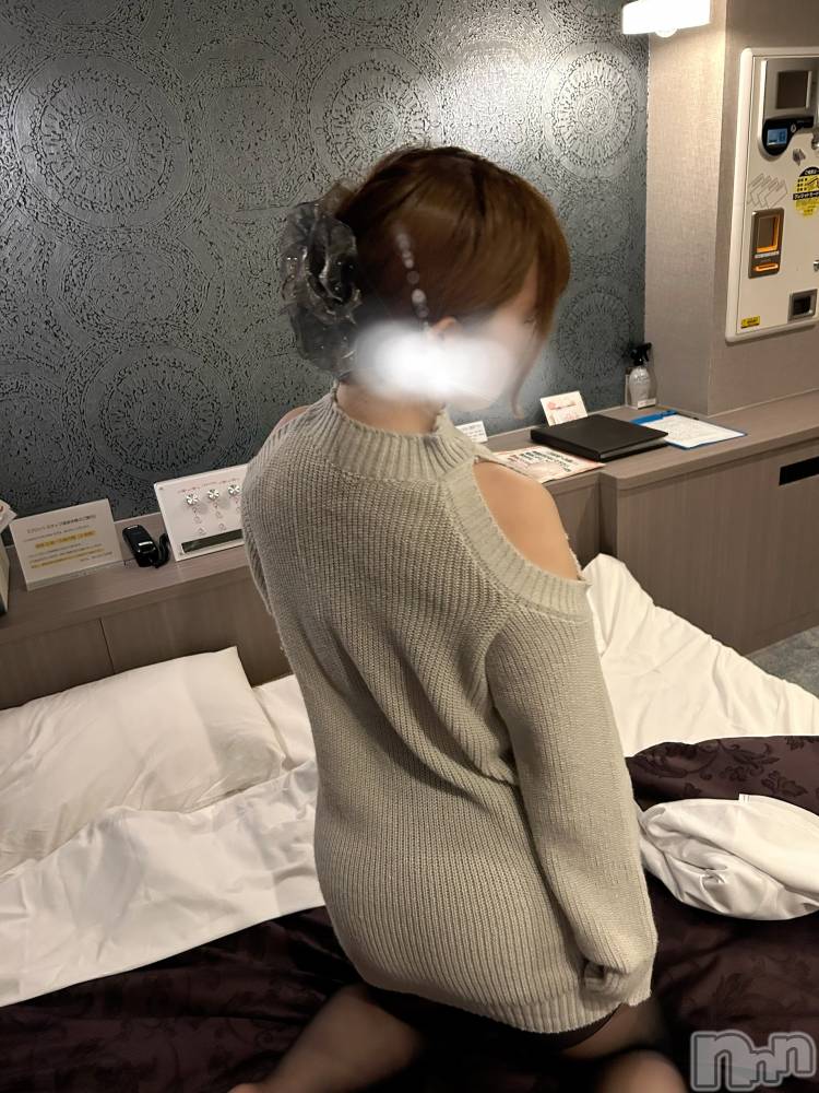 新潟デリヘル新潟市鳥屋野潟ちゃんこ(ニイガタシトヤノガタチャンコ) るう(24)の10月8日写メブログ「横顔に」