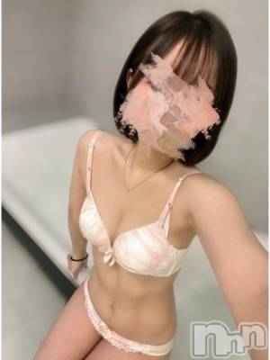 すき(20) 身長160cm、スリーサイズB84(C).W55.H83。三条デリヘル alphaGOLD在籍。
