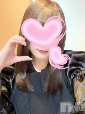 美鈴【新人】(20) 身長155cm、スリーサイズB89(G以上).W56.H86。新潟デリヘル Minx(ミンクス)在籍。