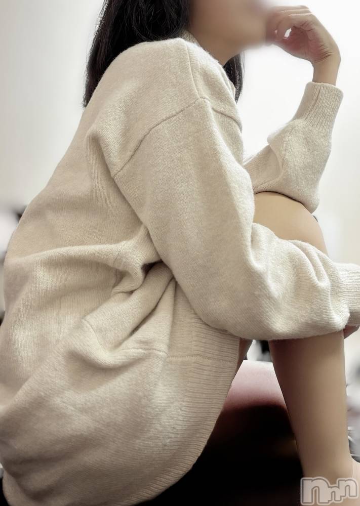 上越人妻デリヘルらぶ妻　～新潟の人妻が集う店～(ラブツマ) 水月とうこ★5月カバガ美女(46)の1月24日写メブログ「ごあいさつ。」