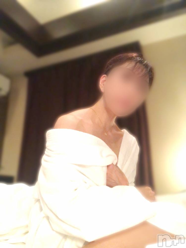 上越人妻デリヘルらぶ妻　～新潟の人妻が集う店～(ラブツマ) 水月とうこ★5月カバガ美女(46)の3月19日写メブログ「何でもない話」