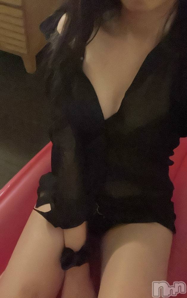 新潟メンズエステallure(アリュール) 小川ちひろの11月22日写メブログ「昨日の夜、1人で…♡」