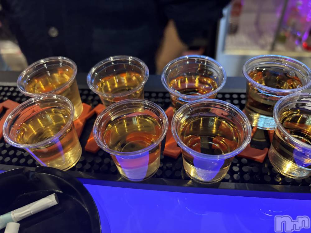 ���ܱ������ʥå��������륺�С�PREMIUM bar ViVi(�ץ�ߥ���С���������) �������12��12���̥�֥����֤ɤ����ˡ�