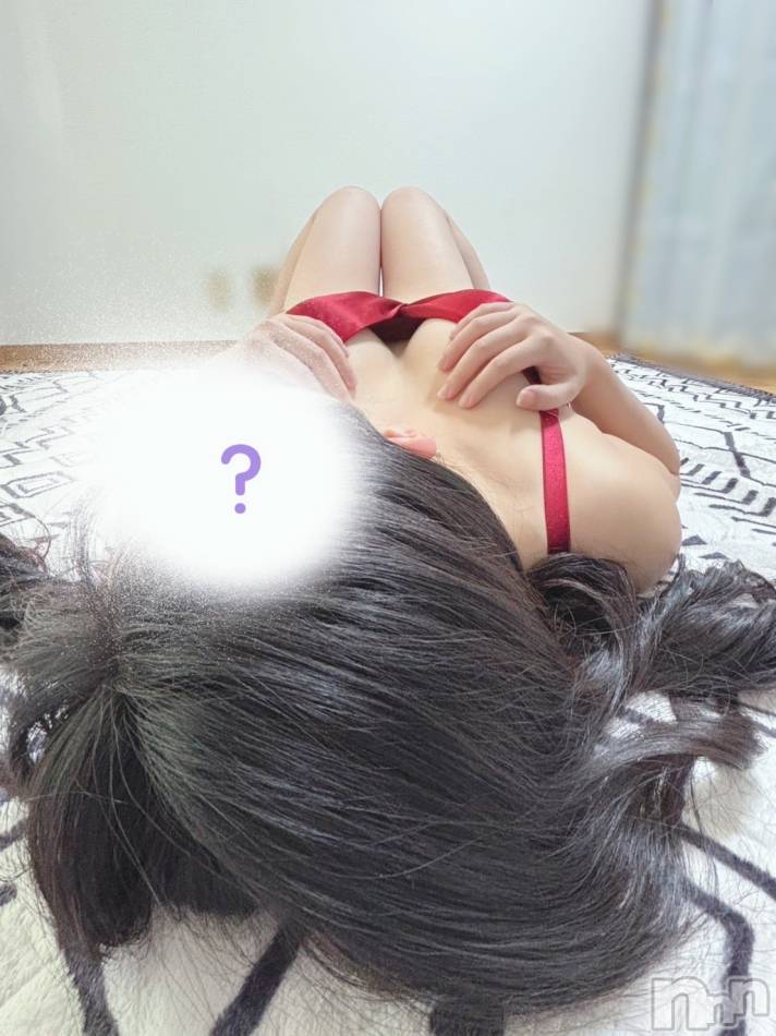新潟デリヘル(シャーロットニイガタエキマエテン)の2025年3月16日お店速報「🌙２４時まで絶賛承り中❣️絶対的なエロ嬢が破格で🔥呼べちゃうよ」