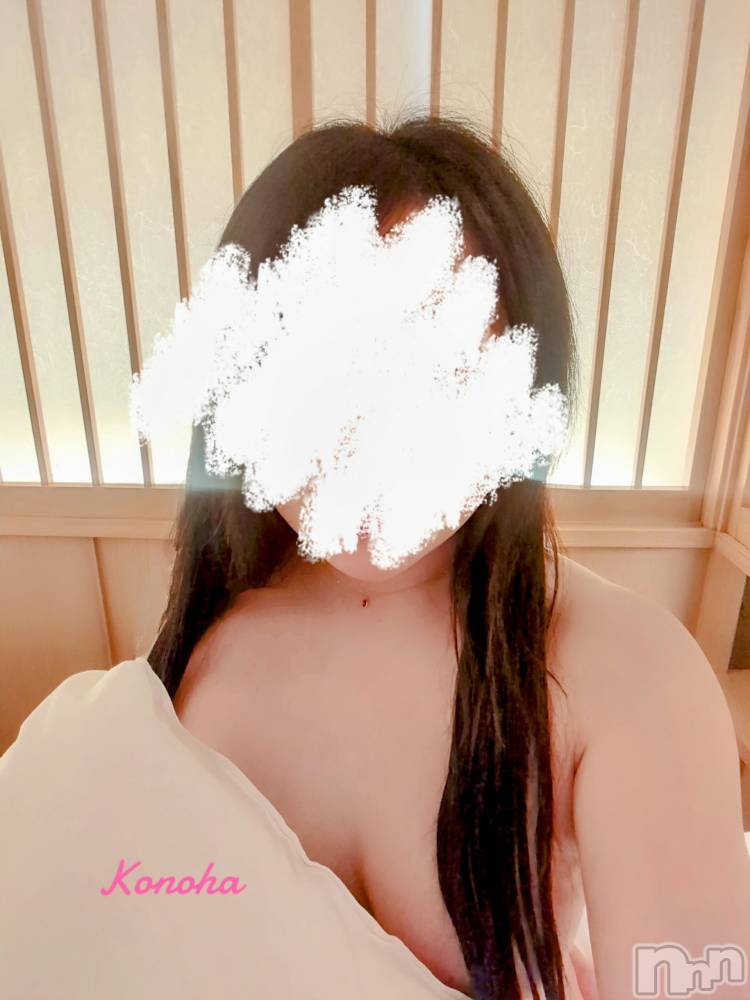 新潟人妻デリヘル人妻不倫処　桃屋　新潟店(ヒトヅマフリンドコロモモヤ) このは・新人奥様(37)の8月3日写メブログ「出勤しました🫡🩷」