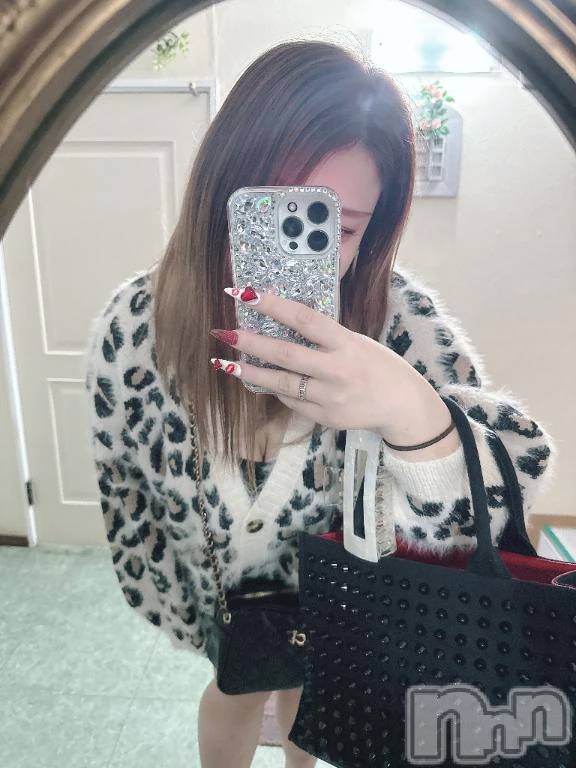 新潟デリヘル新潟市鳥屋野潟ちゃんこ(ニイガタシトヤノガタチャンコ) ここ(21)の11月5日写メブログ「濃厚えっちでトロけたい夜💋」