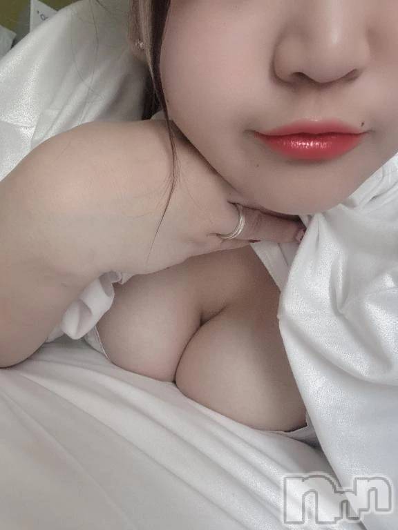 新潟デリヘル新潟市鳥屋野潟ちゃんこ(ニイガタシトヤノガタチャンコ)ここ(21)の2025年11月12日写メブログ「朝日がまぶしい～🌤」