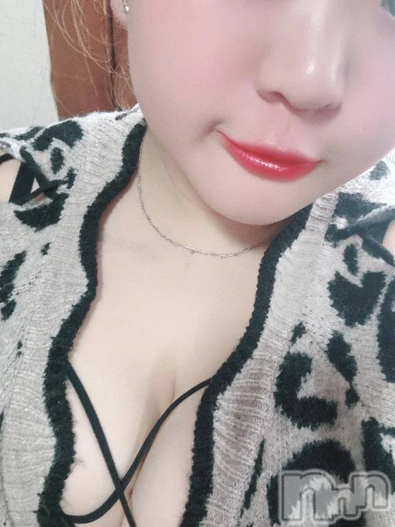 新潟デリヘル新潟市鳥屋野潟ちゃんこ(ニイガタシトヤノガタチャンコ)ここ(21)の2025年12月5日写メブログ「今日はいっぱい乱れたい気分…😈❤️‍🔥」