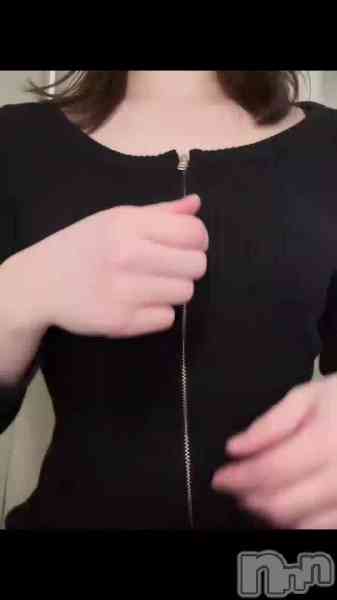 ももの動画 いっぱい触って？🥹💕